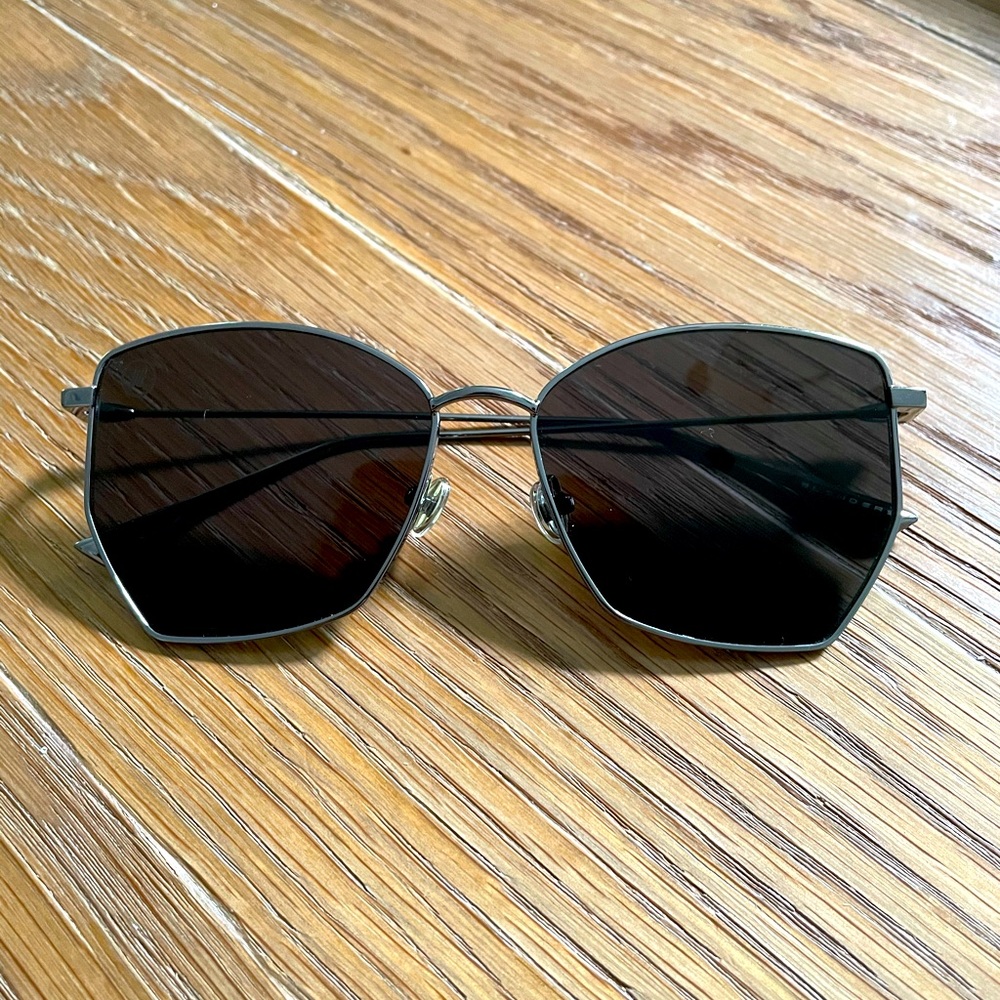 Blenders sunglasses